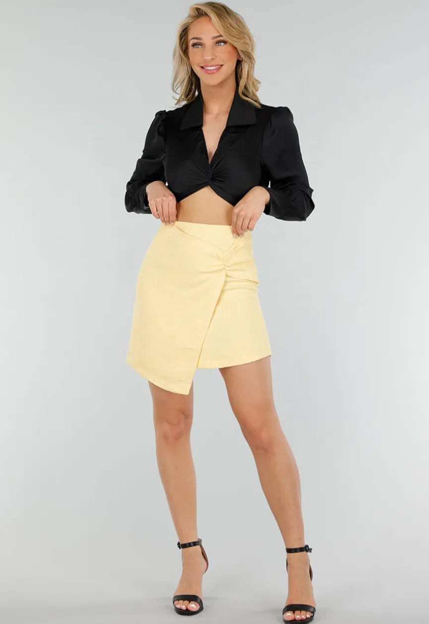 Butter Yellow Minirok met Overslag en Plooidetail