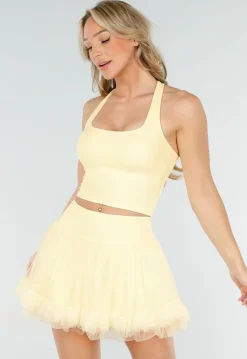 Butter Yellow Stretch Top met Vierkante Hals en Uitneembare Pads