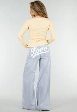 Butter Yellow Stretch Top met Lange Mouwen en Vierkante Hals