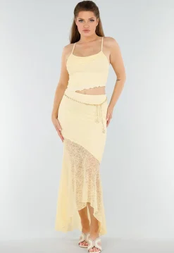 Butter Yellow Two-Piece Set met Kant en Asymmetrische Rok