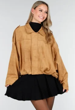 Camel Jas met Suède Look en Oversized Pasvorm