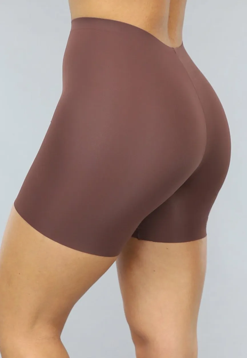 Corrigerende Naadloze Biker Short in Donkerbruin