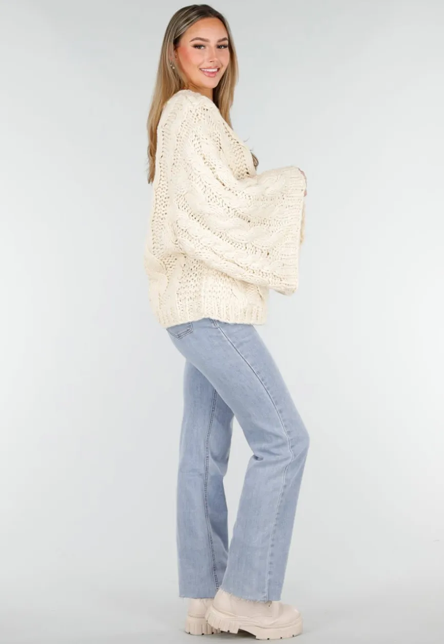 Cream Oversized Grofgebreide Kabeltrui met Lange Mouwen