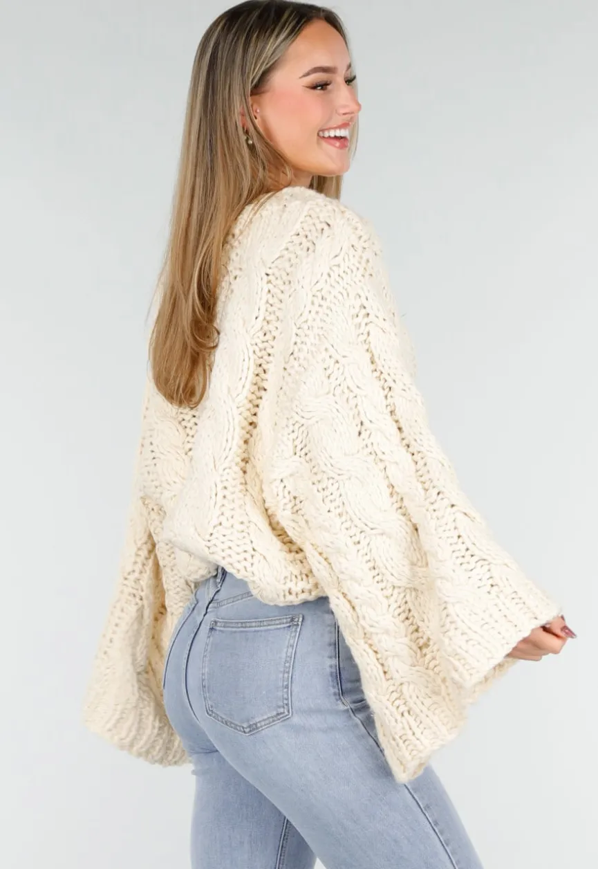 Cream Oversized Grofgebreide Kabeltrui met Lange Mouwen