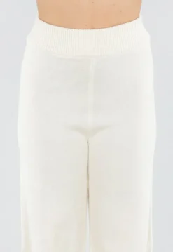 Crème Gebreide Set met Overslag Top en Wijde Broek