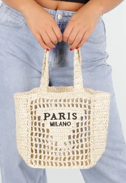 Crèmekleurige Gehaakte Handtas met ‘PARIS MILANO’ Borduursel