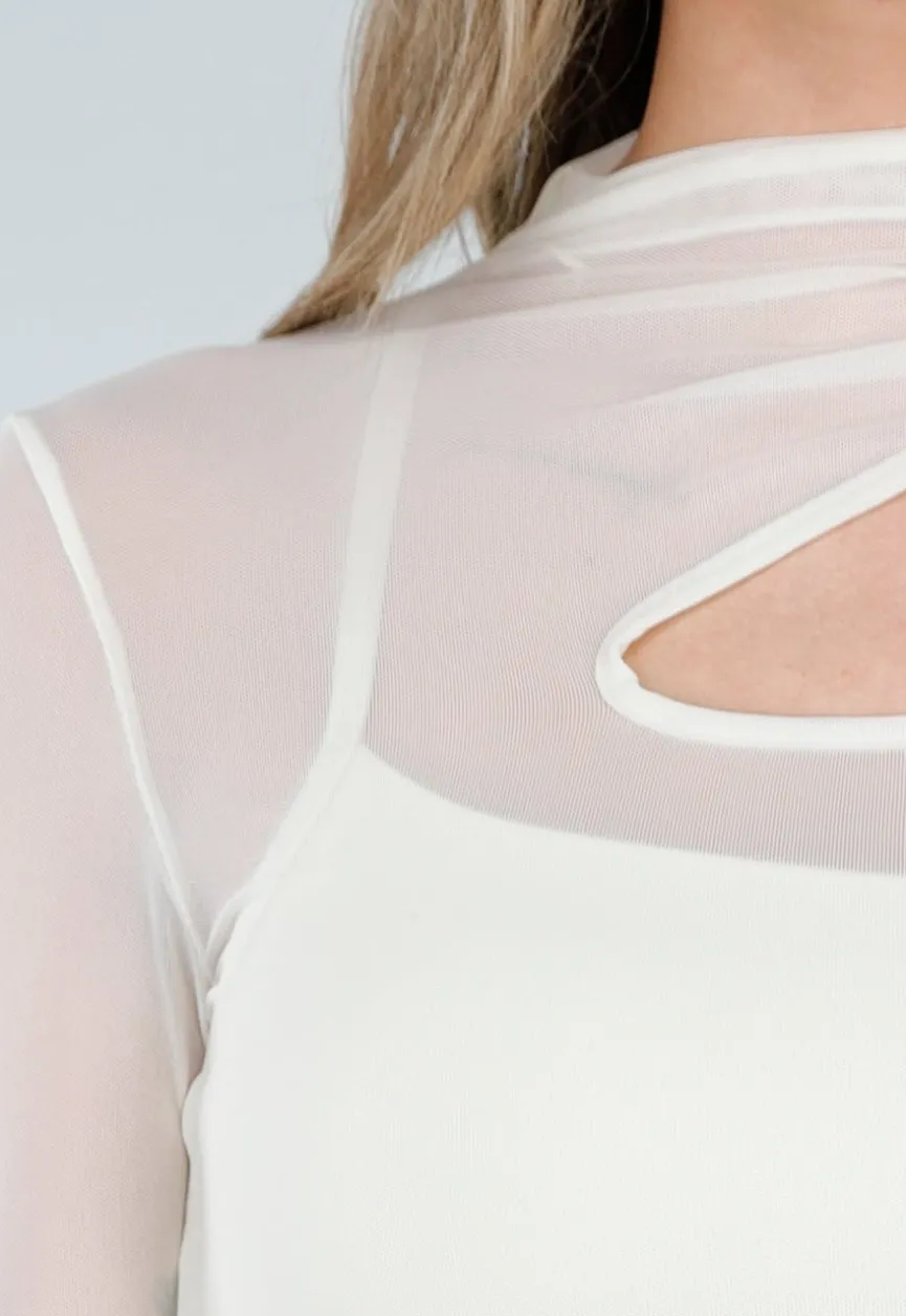 Crème Mesh Top met Lange Mouwen en Cut Out en Pads
