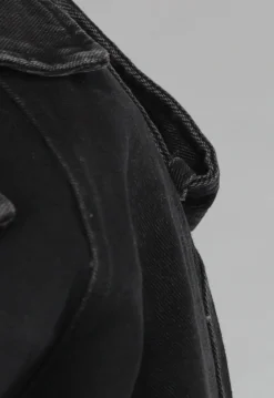 Cropped Zwarte Denim Jas met Gespdetails