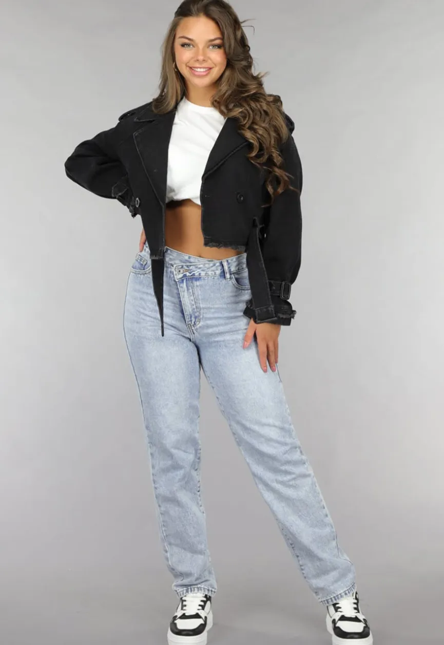 Cropped Zwarte Denim Jas met Gespdetails