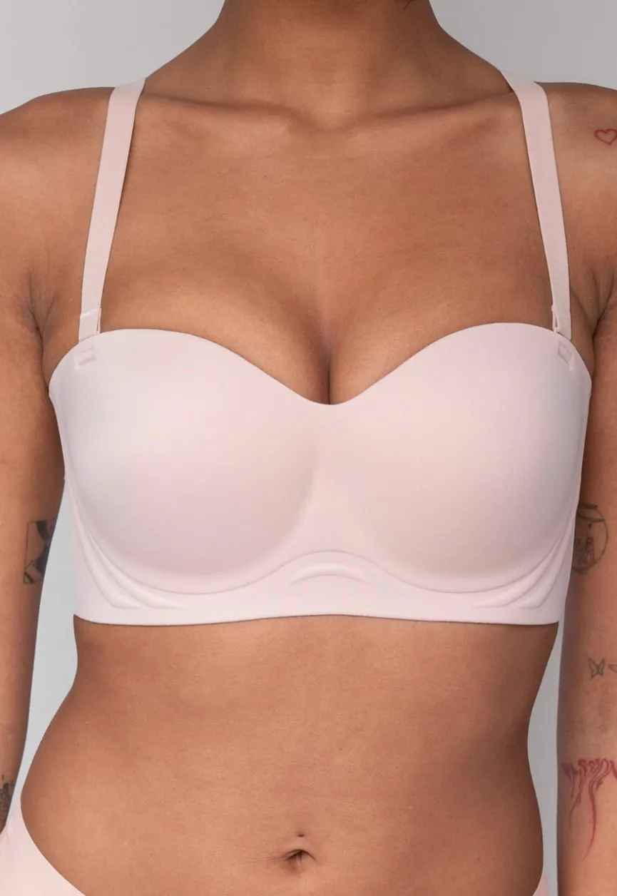 De Perfecte Strapless BH in Soft Roze