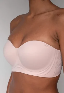 De Perfecte Strapless BH in Soft Roze