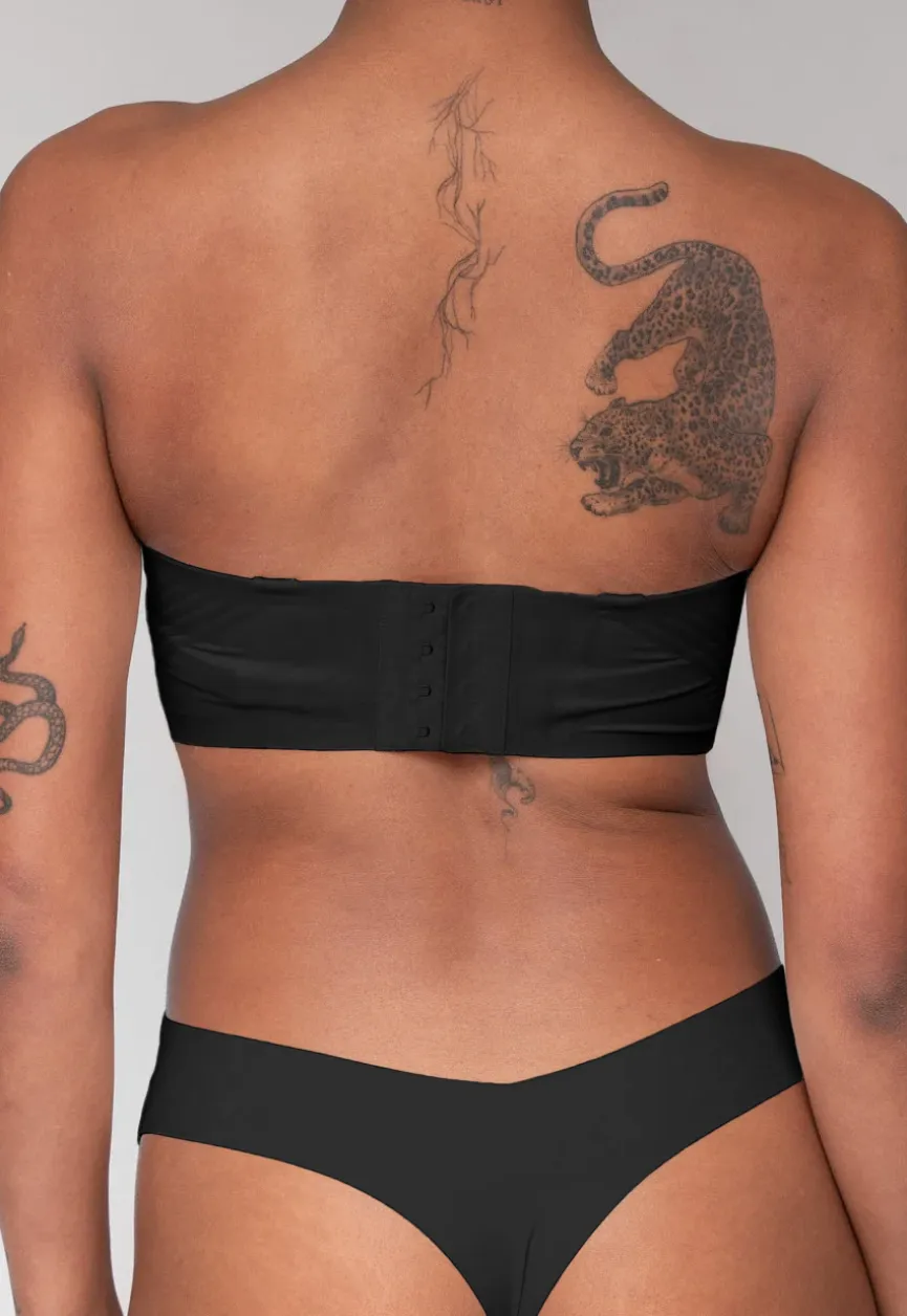 De Perfecte Strapless BH in Zwart
