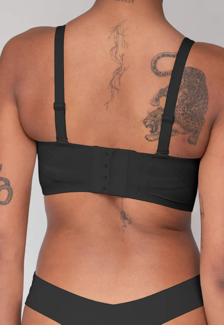 De Perfecte Strapless BH in Zwart