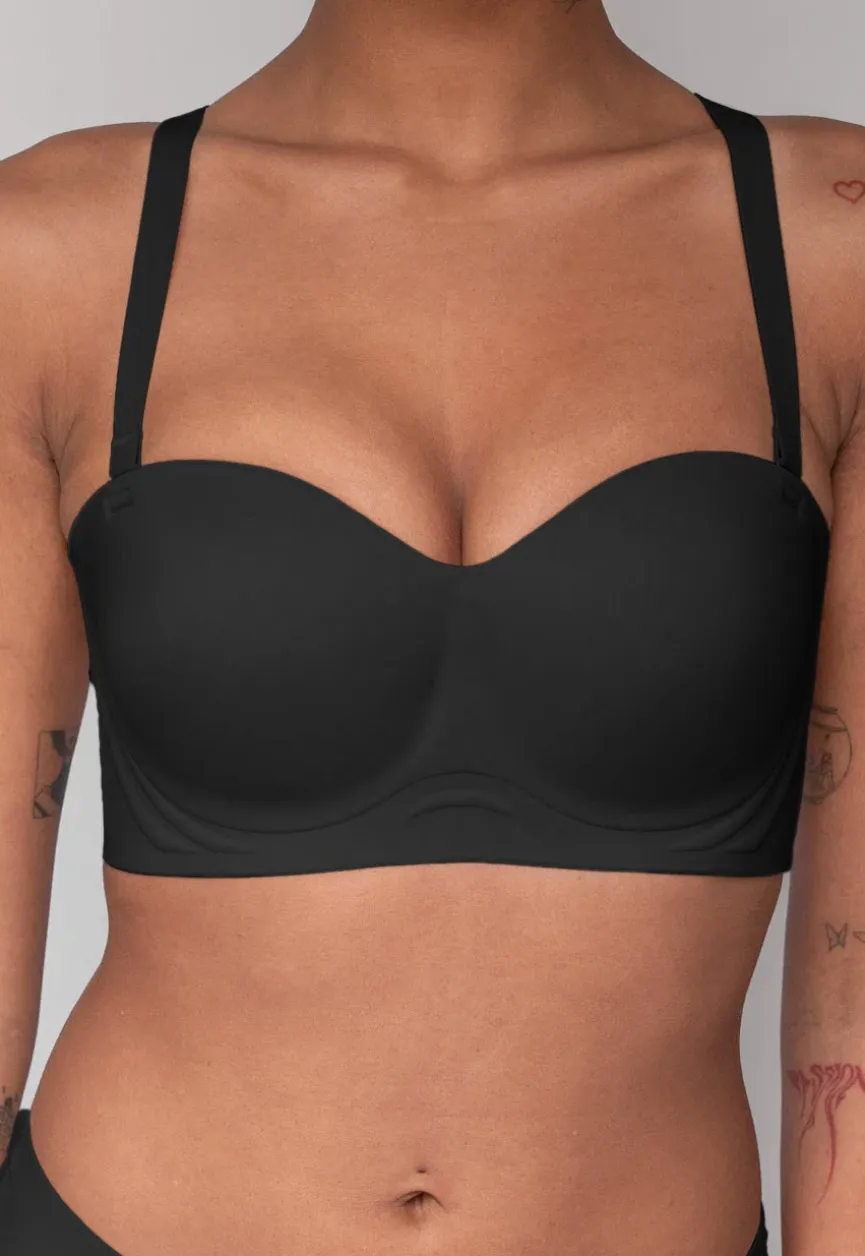 De Perfecte Strapless BH in Zwart
