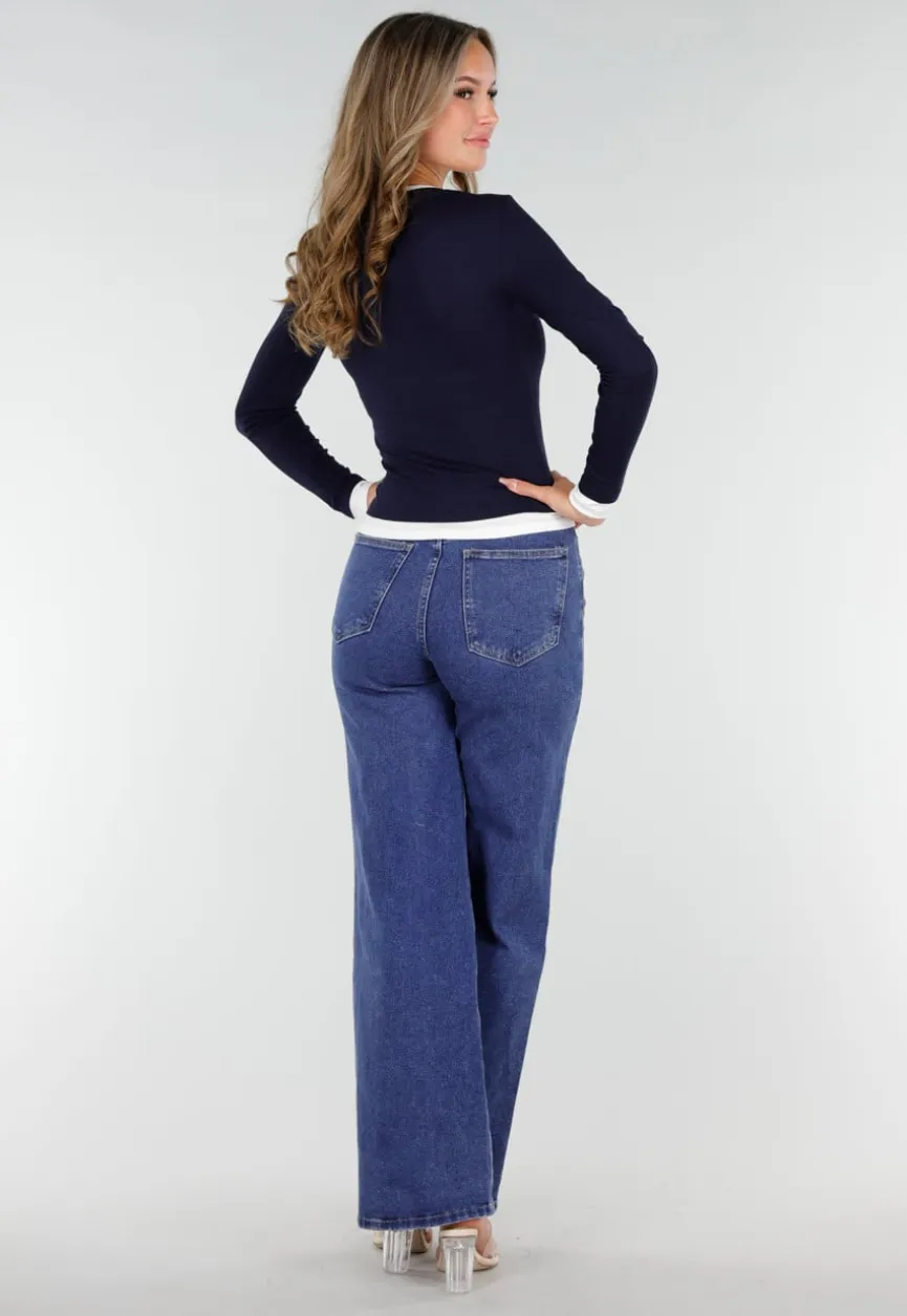 Donkerblauwe Longsleeve Top met Witte Boorden aan Hals en Mouwen
