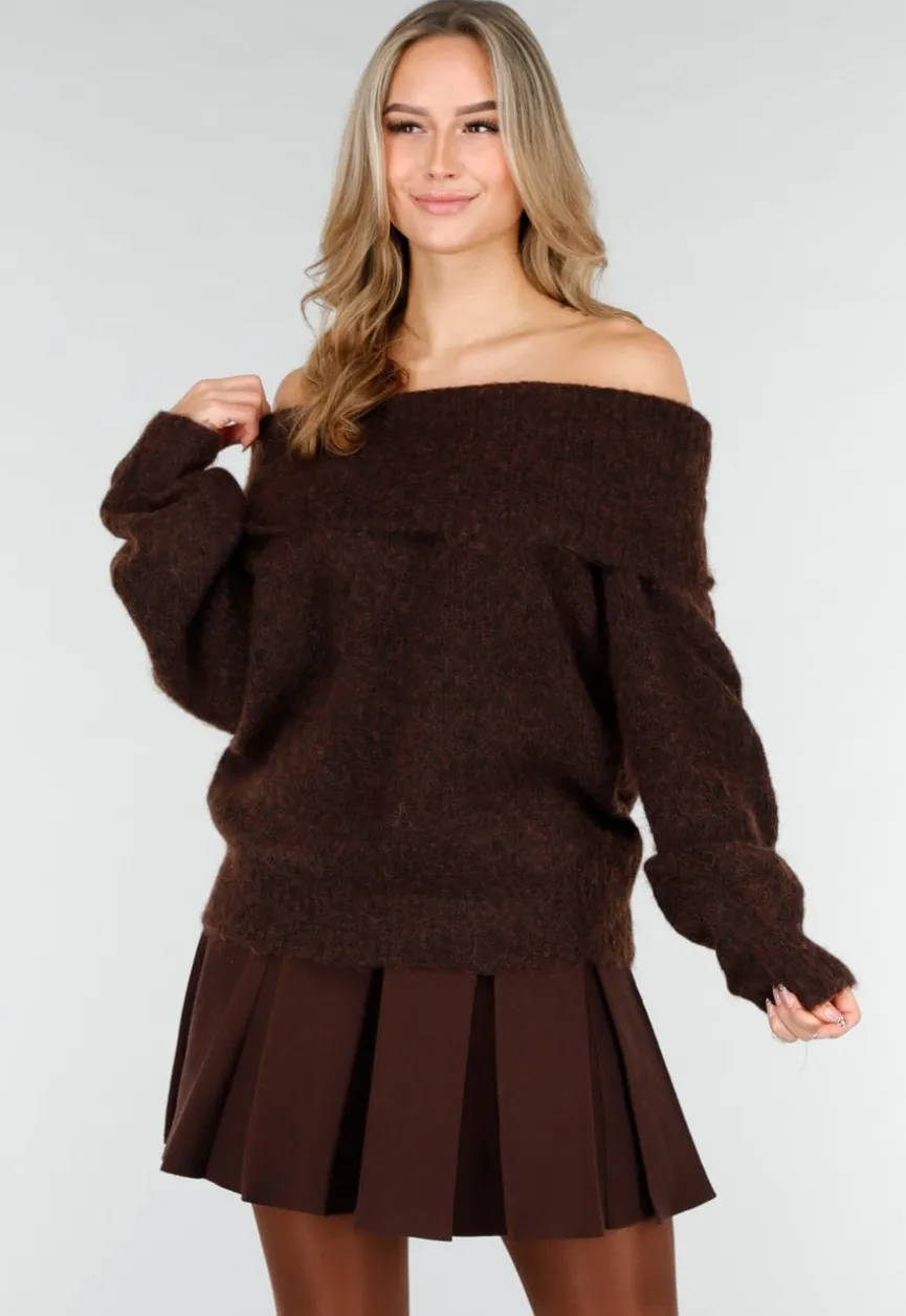 Donkerbruine Gebreide Off Shoulder Trui met Wol en Losse Pasvorm