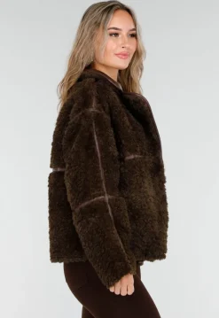 Donkerbruine Teddy Jas met Knoopsluiting