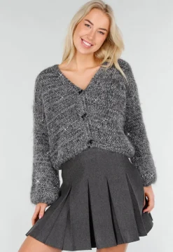 Donkergrijs Gebreid Vest met Strikknopen en Subtiele Glansdetails