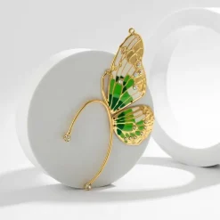 Earcuff met Groen Vlinder Ontwerp