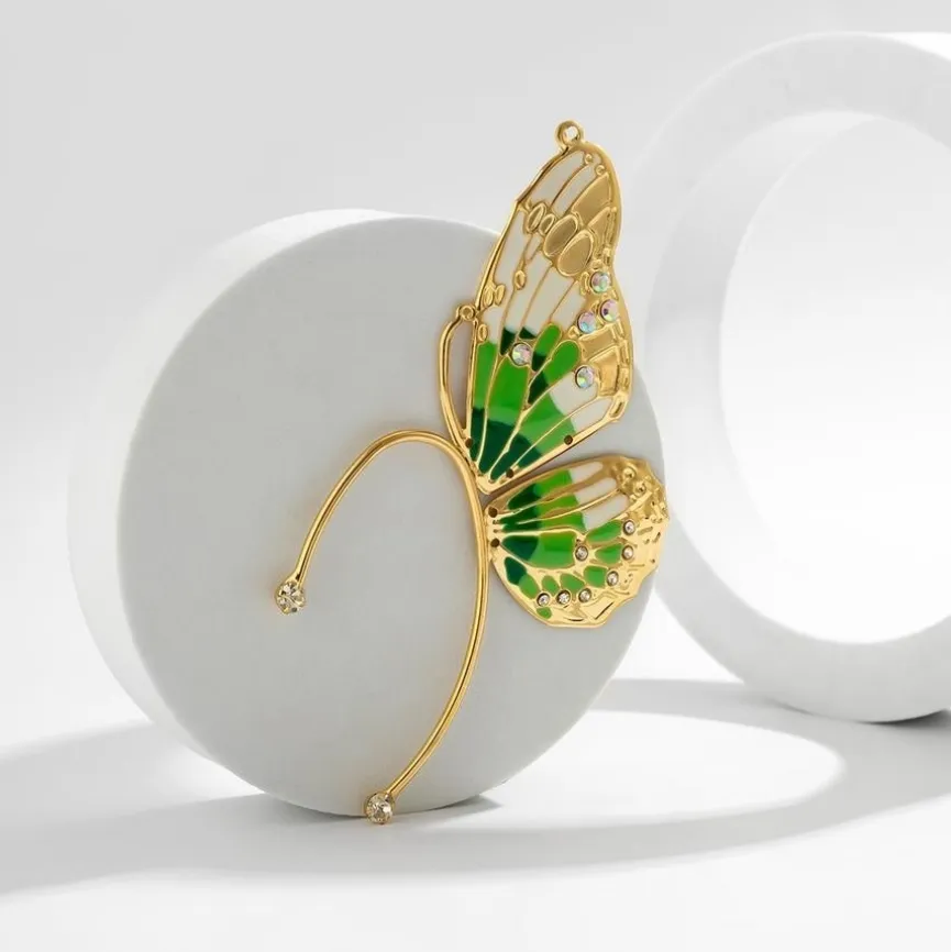 Earcuff met Groen Vlinder Ontwerp