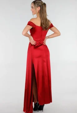 Felrode Off Shoulder Maxi Jurk in Satijn