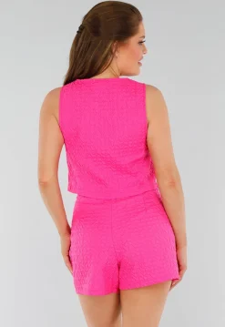felroze Set met Gilet Top, Korte Broek en Golftextuur