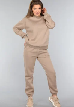 Fleece Jogger Set in Camel