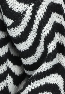 Gebreide Wavy Trui met Rood Detail