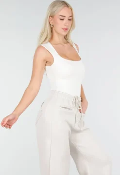 Gebroken Witte Body met Vierkante Hals en Stretch
