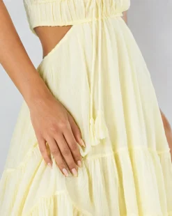 Gele Mousseline Midi Jurk met Open Rug en Volants