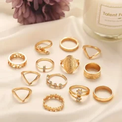 Gouden Vintage Dertiendelige Ringen Set
