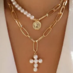 Goudkleurige Ketting met Parels