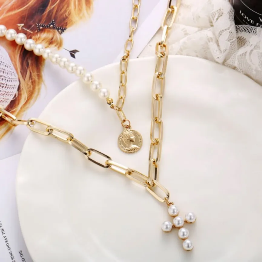 Goudkleurige Ketting met Parels
