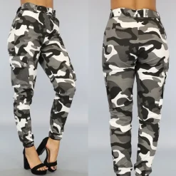Grijs/Witte Cargo Broek met Camouflage Print