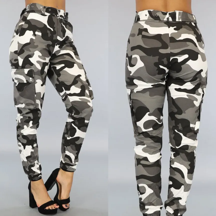 Grijs/Witte Cargo Broek met Camouflage Print