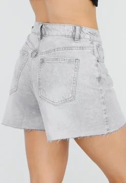 Grijze Denim Short met Ruwe Zoom en Lichte Stretch