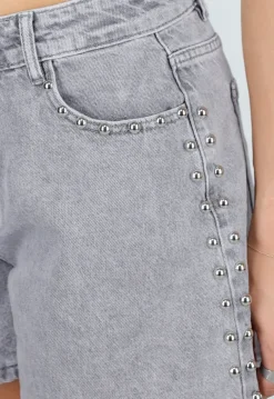 Grijze Denim Shorts met Studs en Rechte Pijpen