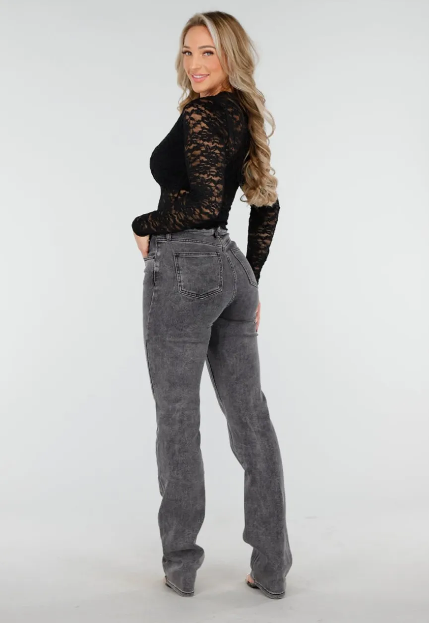 Grijze High Waist Straight Leg Stretch Jeans met Subtiele Wassing