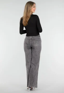 Grijze Straight Leg Jeans met Rechte Pijpen en Subtiele Wassing