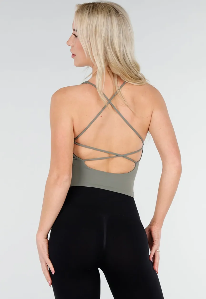 Groene Halter Sporttop met Stretch en Pads