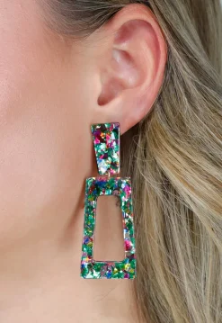 Groene Rechthoekige Oorbellen met Terrazzo Print en Hanger