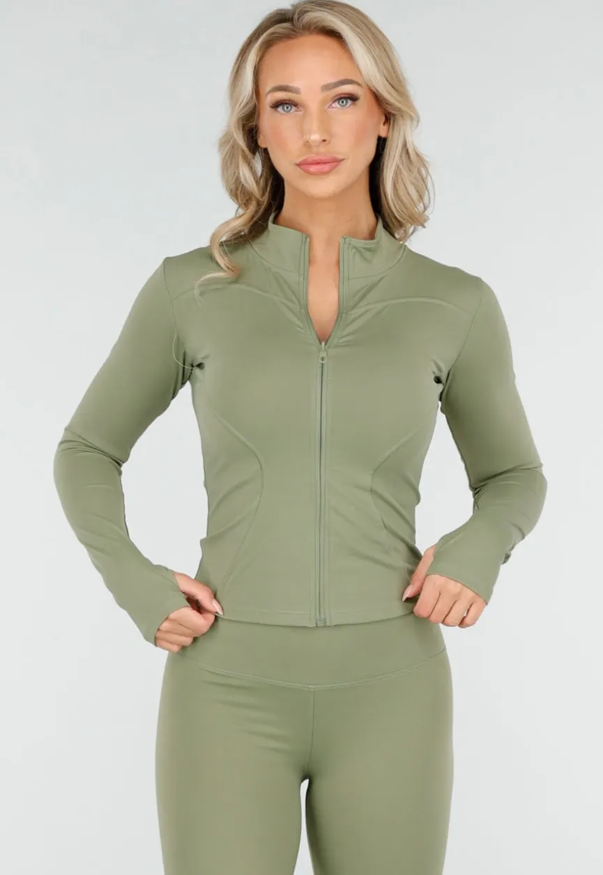 Groene Sportset met Strakke Legging en Sportjack