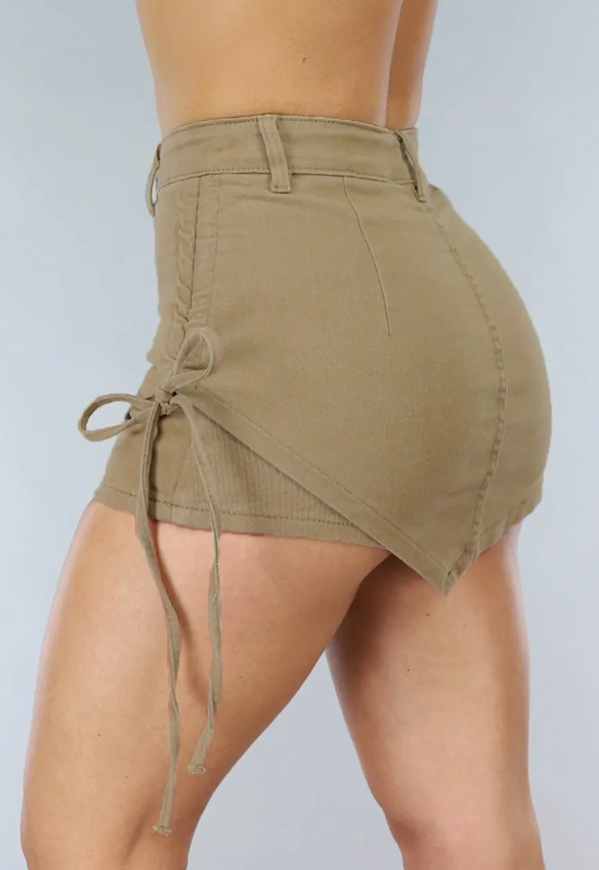 Khaki Denim Skort met Overslag en Veterdetails