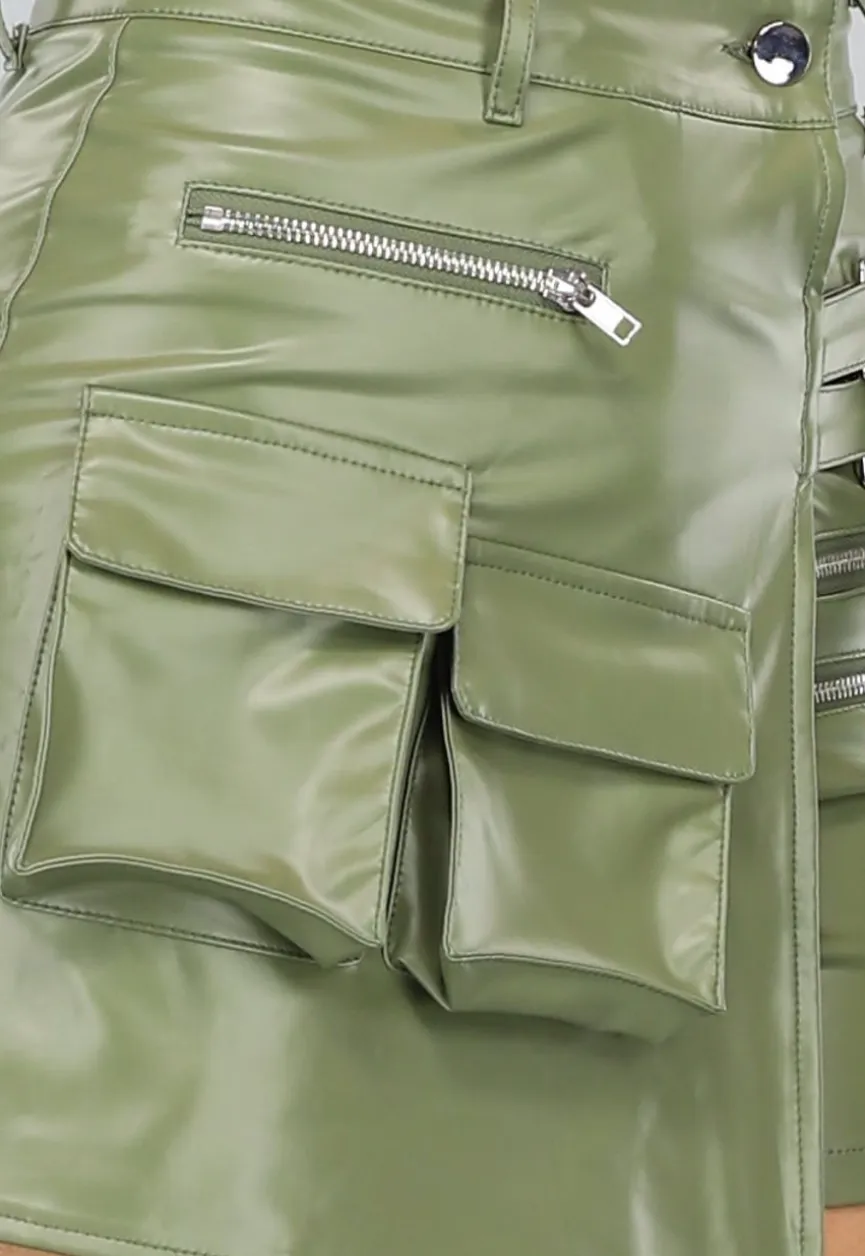 Khaki Lederlook Overslag Cargo Skort