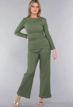 Khaki Twin Set in Gesmokte Stof