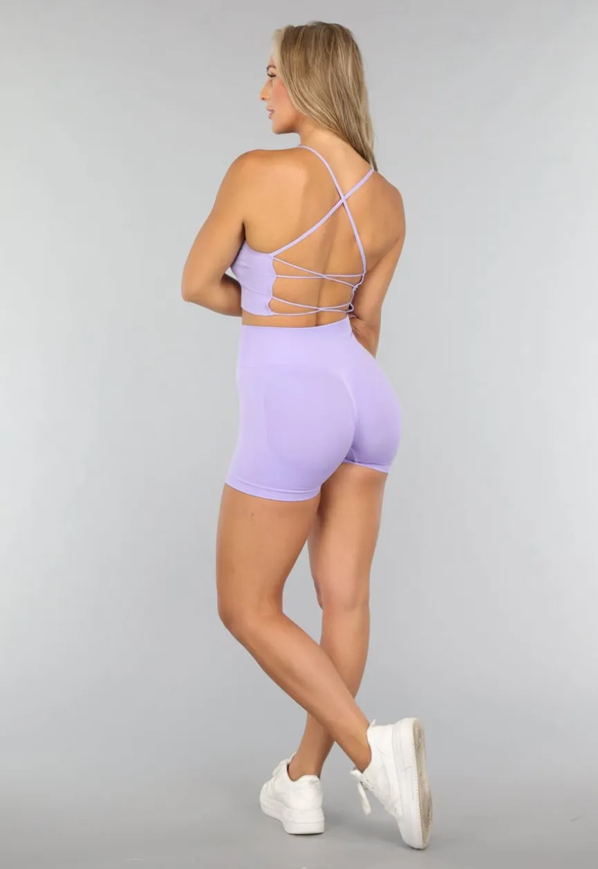 Korte Lila Yoga Set met Gekruist Rug Detail