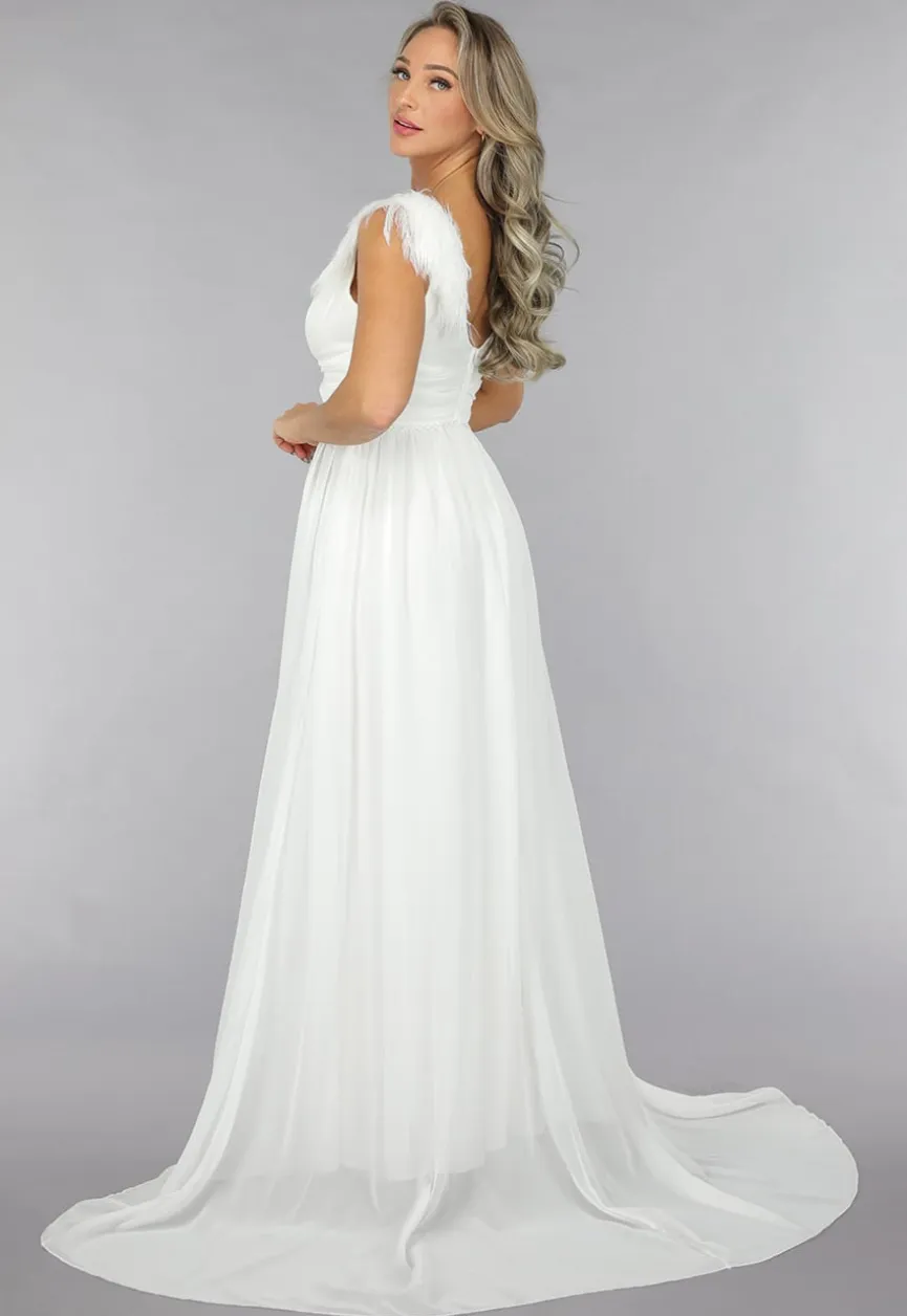 Lange Witte Chiffon Jurk met Veren Details