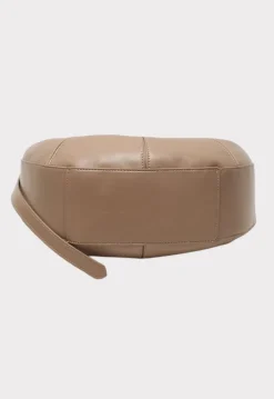 Lederlook Handtas met Gebogen Silhouet en Metalen Handvat