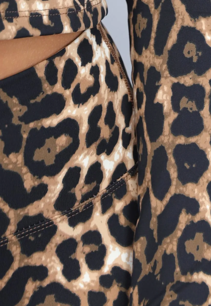 Leopard Stretch Two Piece met Vestje en Flair Broek