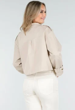 Licht Beige Cropped Jas met Grote Borstzakken en Epauletten